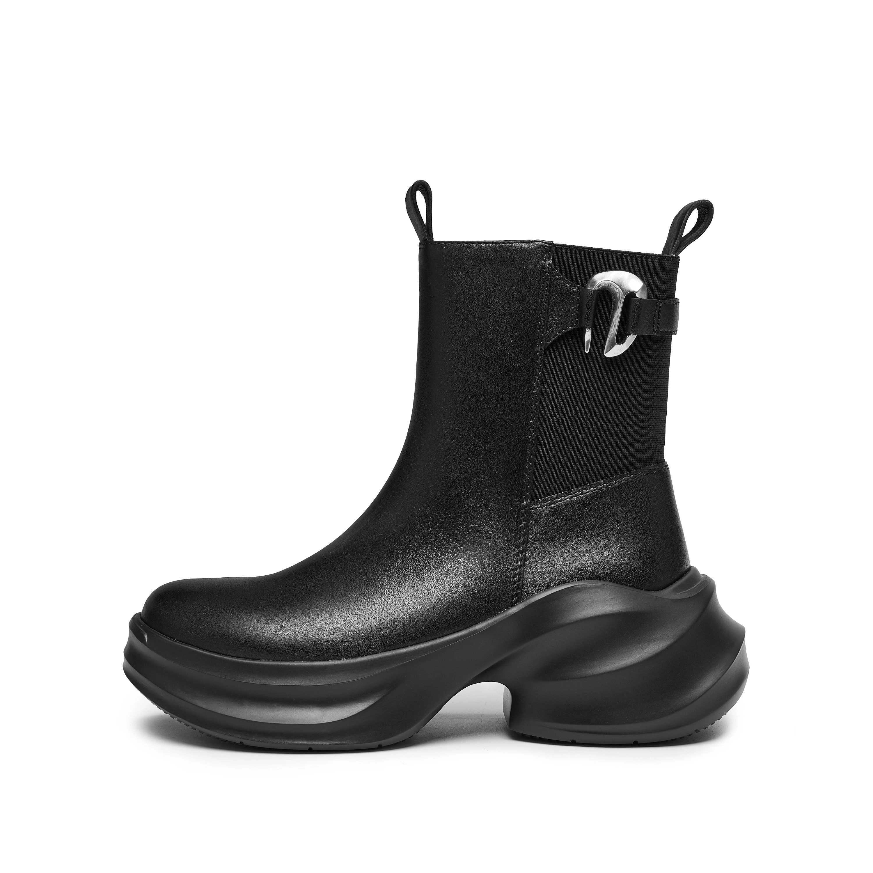 HELIOT EMIL x staccato 7cm