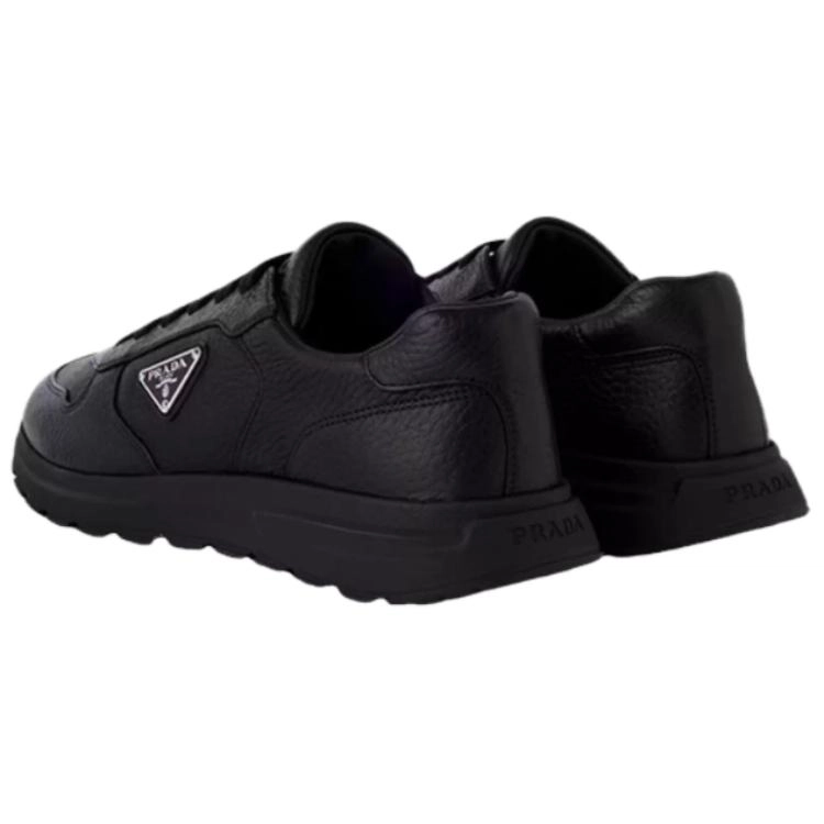 PRADA Prax 01