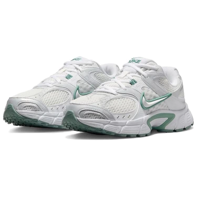 Nike V5 RNR