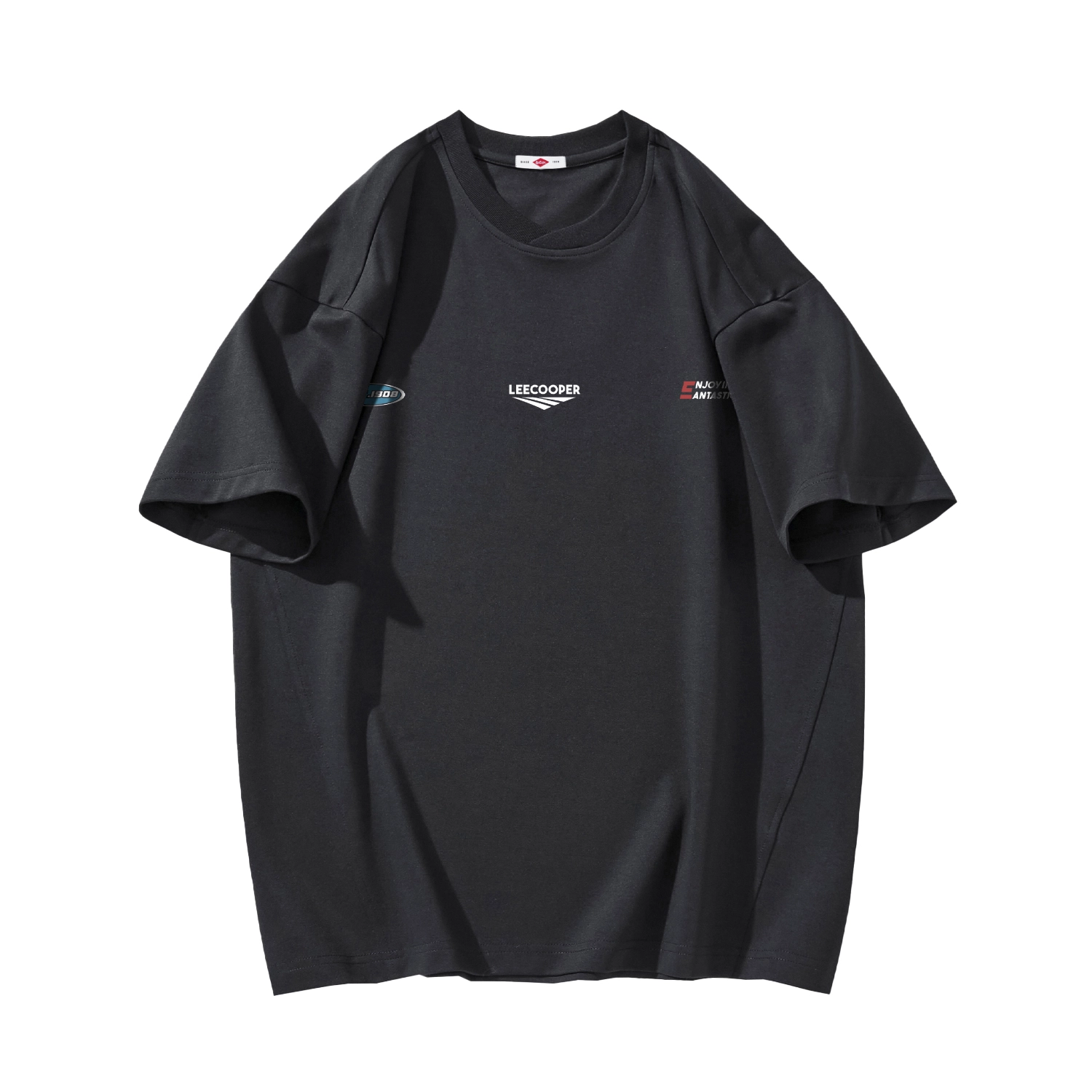 Lee Cooper T