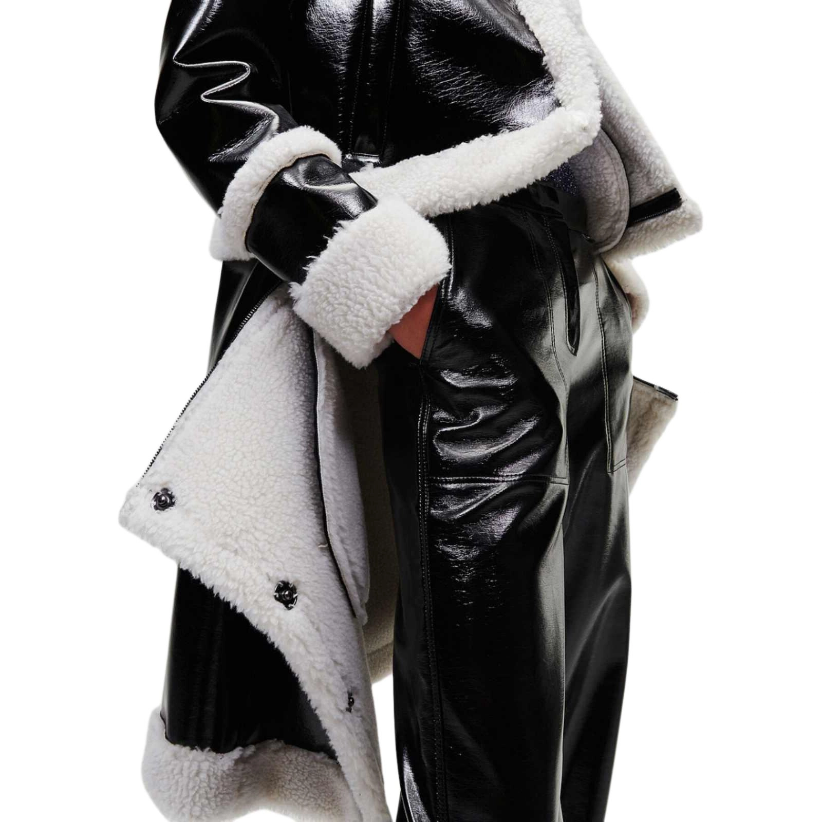 KARL LAGERFELD SS23 Logo