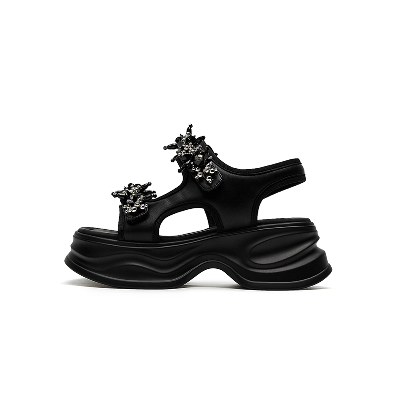 DAPHNE PU