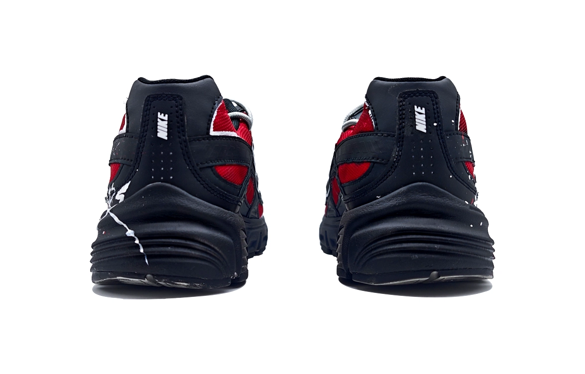Nike Initiator