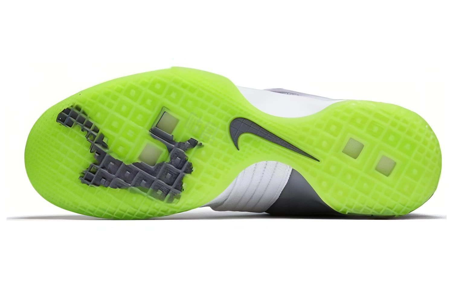 Nike zoom soldier 10