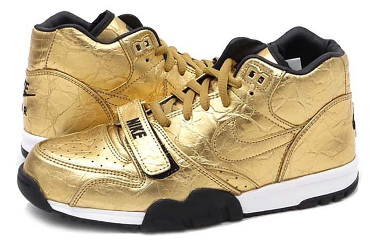 Nike Air Trainer 1 Super Bowl 50