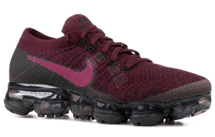 Nike VaporMax Flyknit Berry
