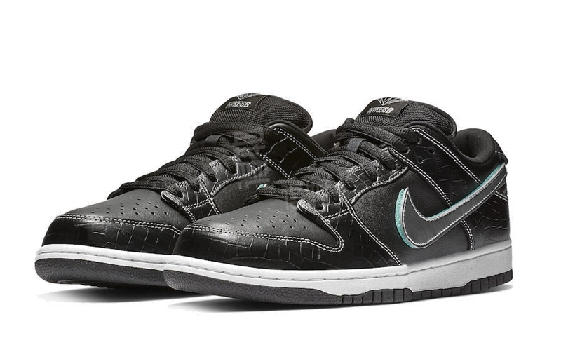 Diamond Supply Co. x Nike Dunk SB black "Black"
