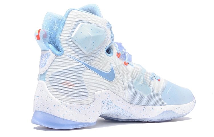 Nike Lebron 13 Christmas