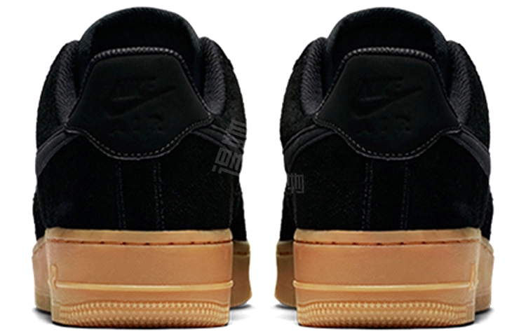 Nike Air Force 1 07