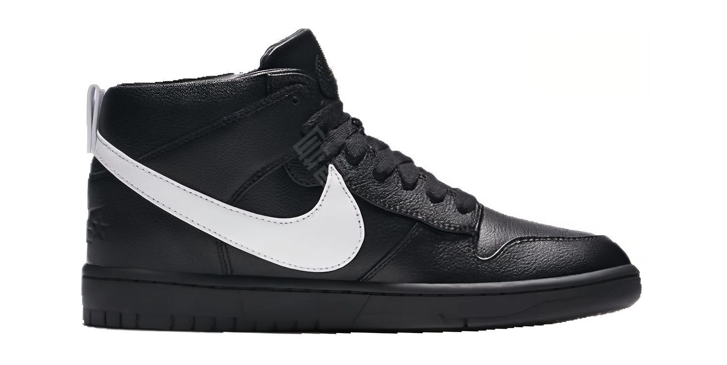 Nike Dunk Lux Chukka Riccardo Tisci Black