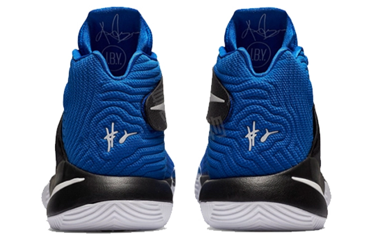 Nike Kyrie 2 "Brotherhood" 2