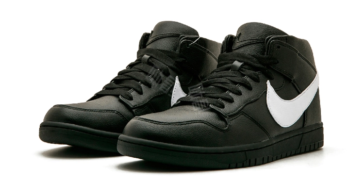 Nike Dunk Lux Chukka Riccardo Tisci Black