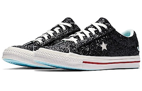 CHIARA FERRAGNI x Converse One Star