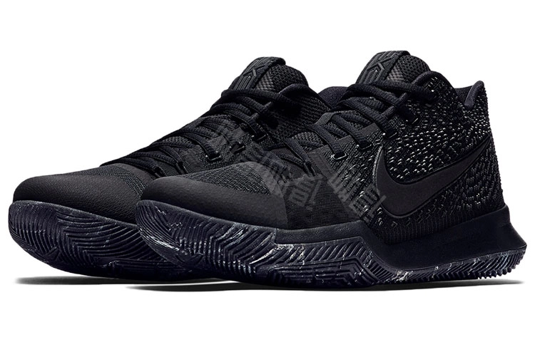 Nike Kyrie 3 Triple Black