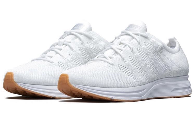 Nike Flyknit Trainer White Gum