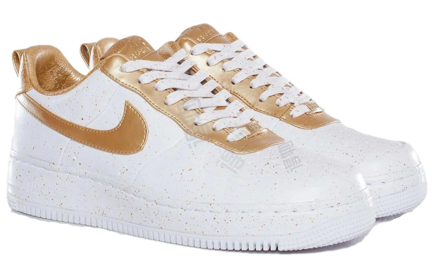 Nike Air Force 1 Supreme Gold Medal