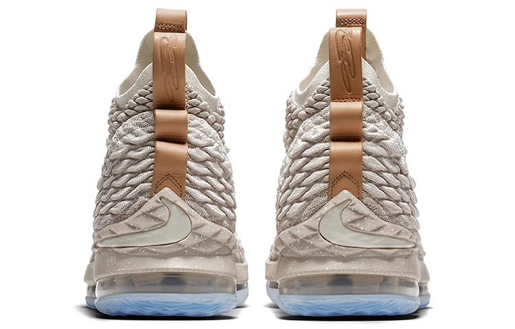 Nike Lebron 15