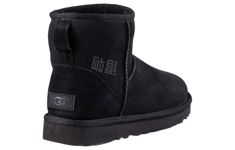 UGG CLASSIC MINI
