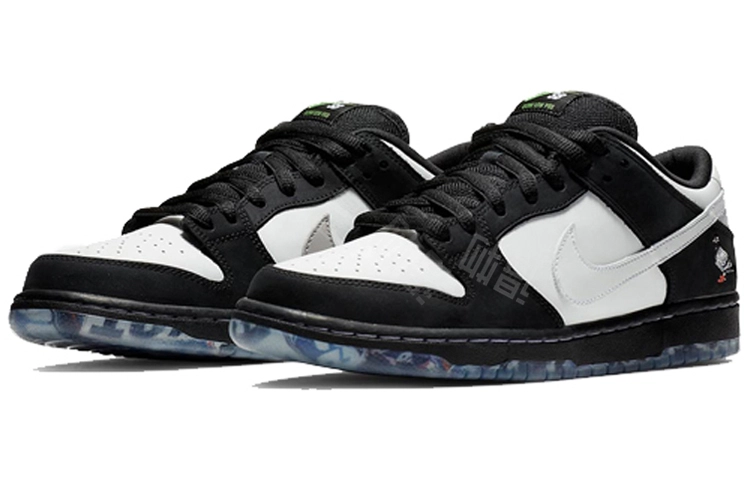 staple x Nike Dunk SB Pro OG QS