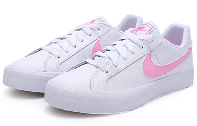 Nike Court Royale AC Dames