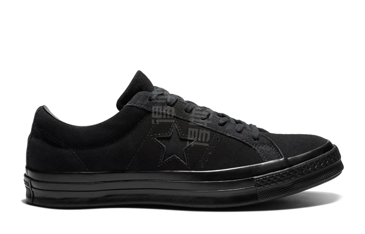 Converse one star Suede Triple Black Low Top