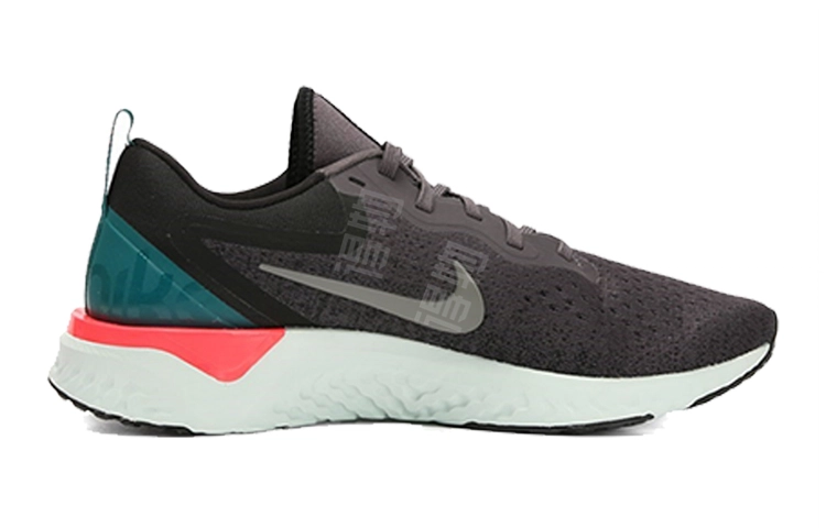 Nike Odyssey React