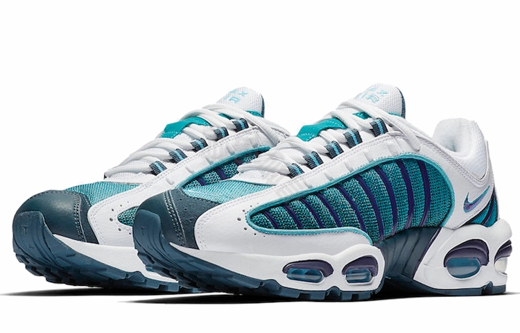 Nike Air Max Tailwind 4