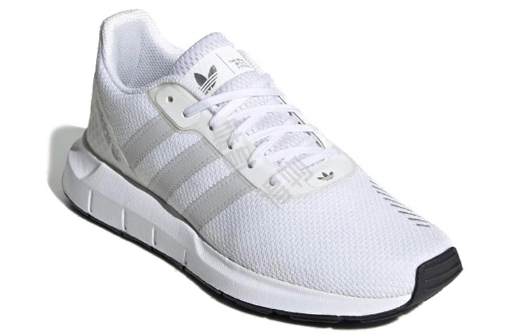 adidas originals Swift Run RF