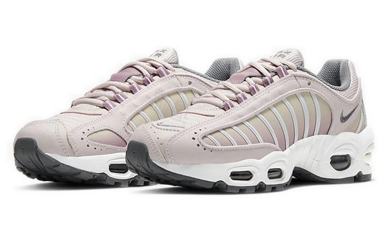 Nike Air Max Tailwind 4