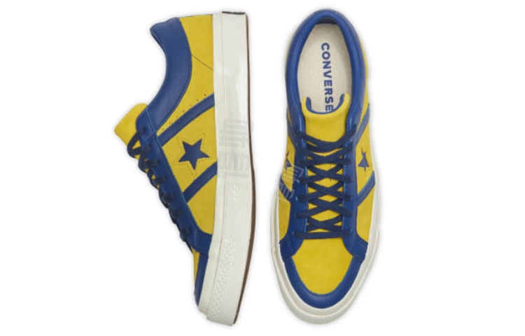Converse One Star Academy