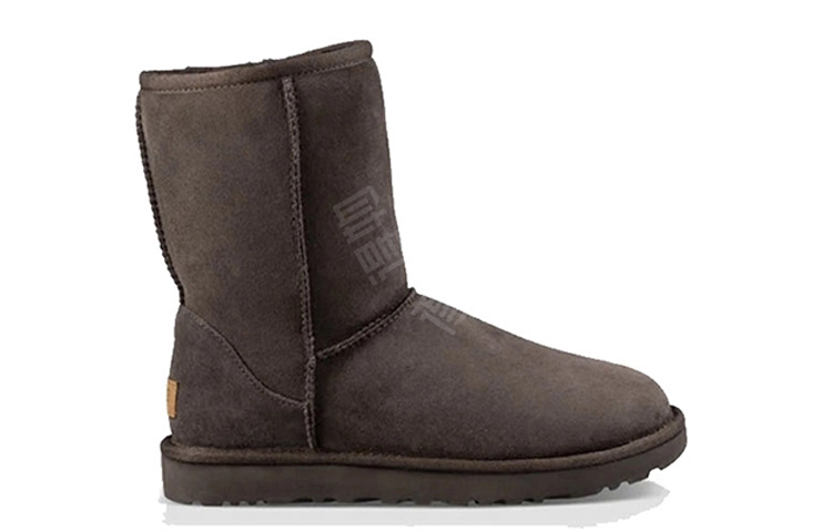 UGG CLASSIC SHORT