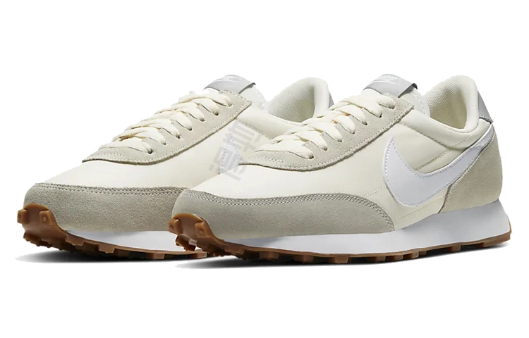 Nike Daybreak qs