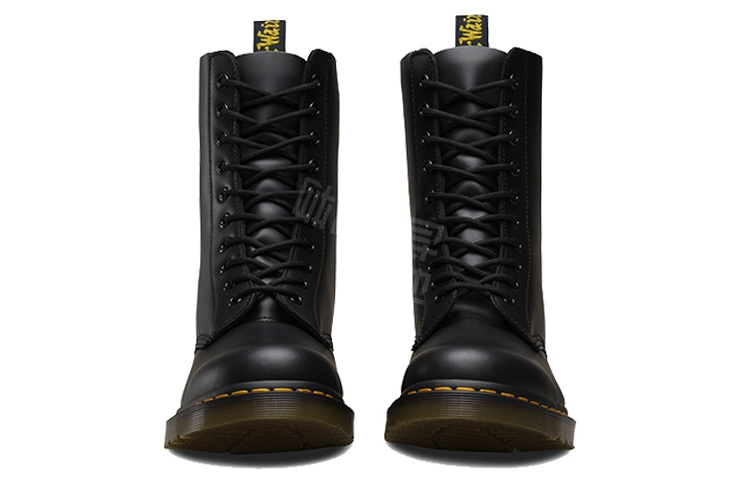 Dr.Martens 1490 Black Smooth