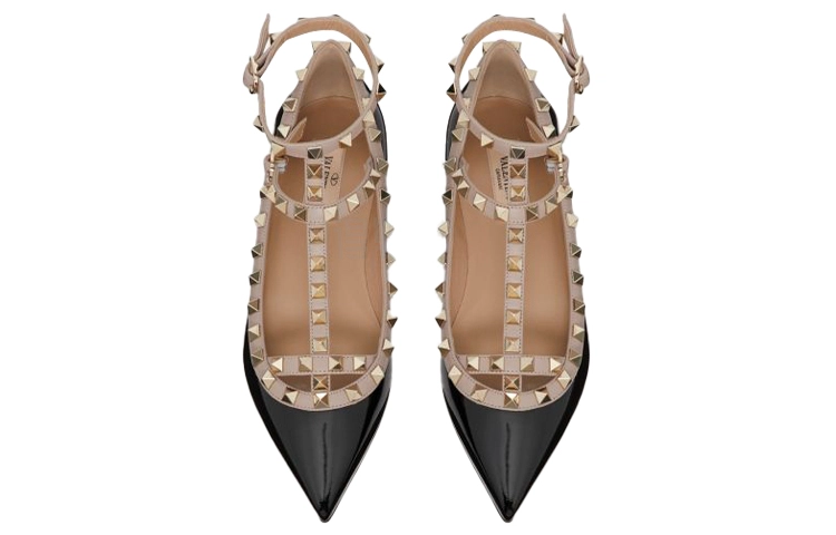 Valentino Rockstud