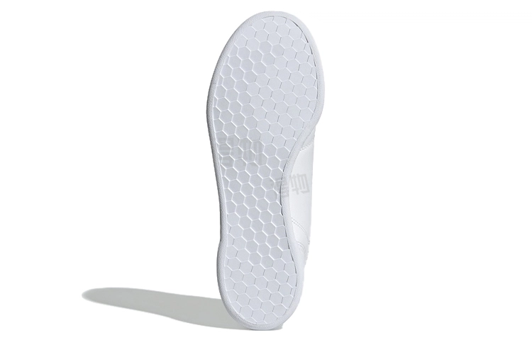 adidas neo Roguera