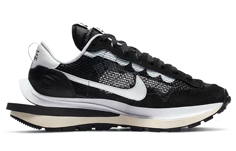 Sacai x Nike VaporWaffle black and white