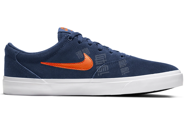 Nike SB Charge Suede