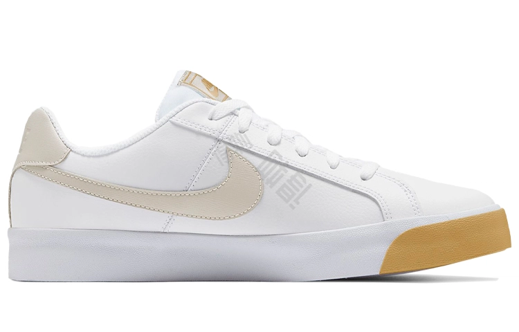 Nike Court Royale AC