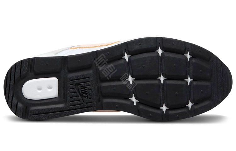 Nike Venture Runner