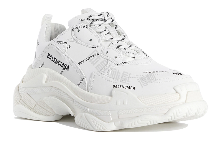 Balenciaga Triple S logo