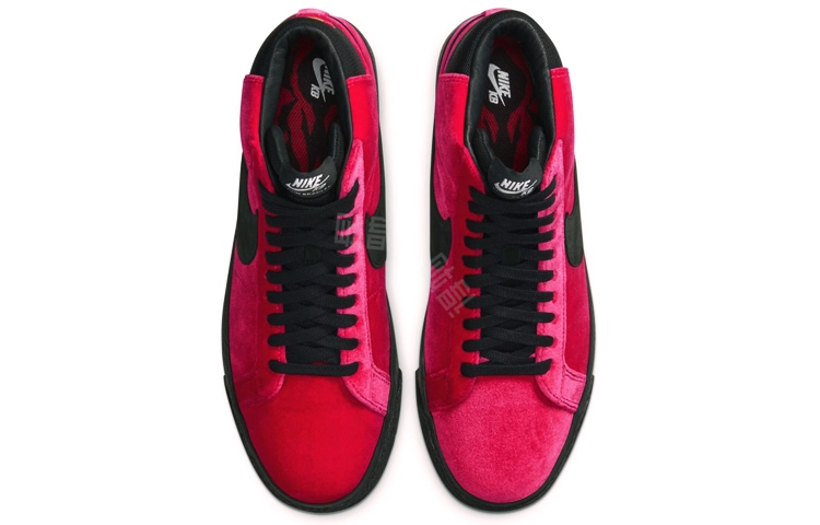 Mayumi Yamase x Nike Blazer "Hell"