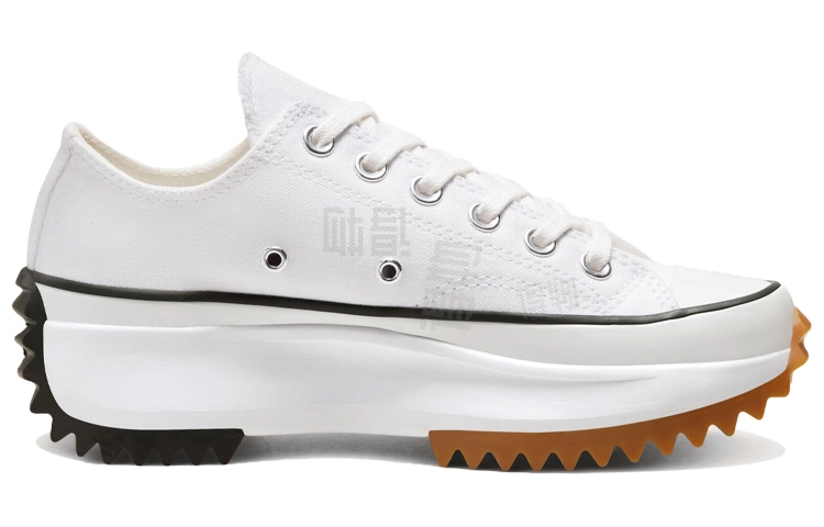 Converse Run Star Hike