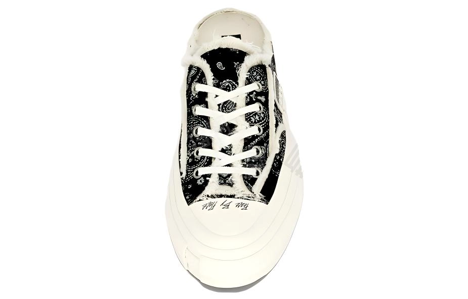 xVESSEL G.O.P. Slip on Paisley