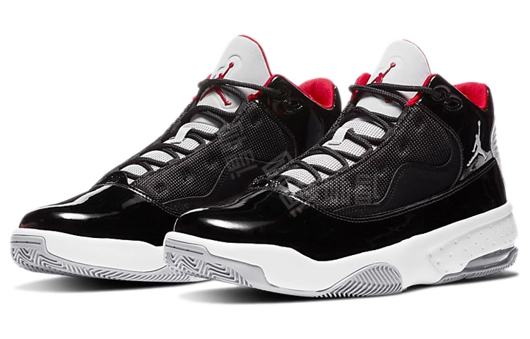 Jordan Max Aura 2