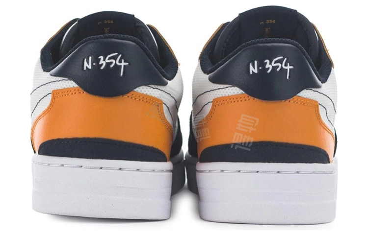 Nike Squash Type
