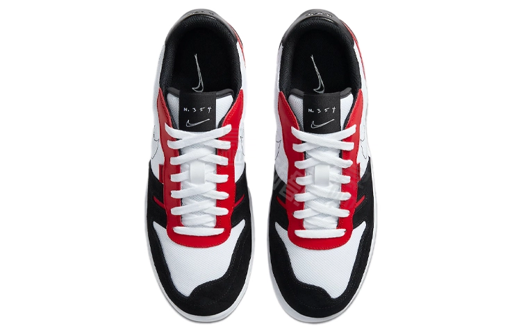 Nike Squash Type black toe