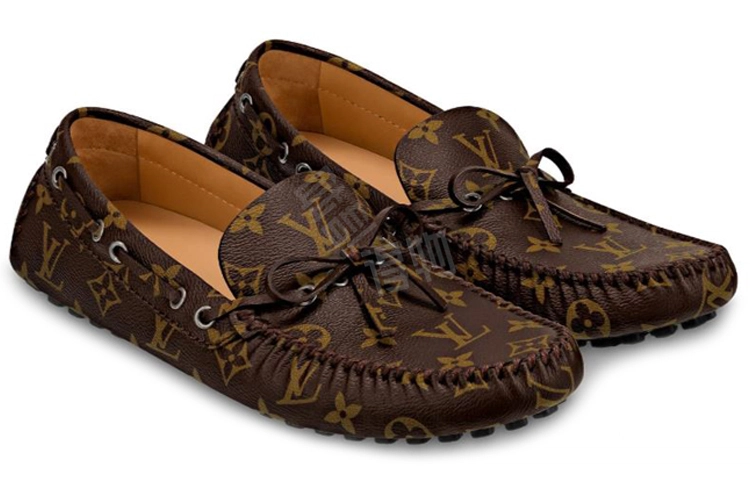 LOUIS VUITTON Arizona Monogram