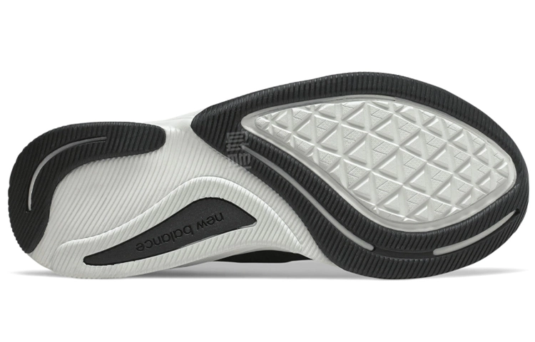 New Balance NB FuelCell Prism