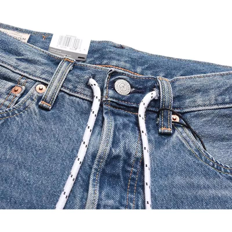 Levis