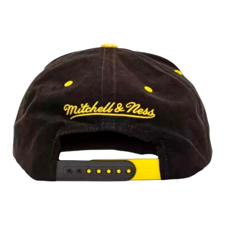 Mitchell Ness -